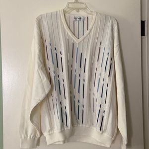 St. Croix V Neck light weight sweater, size L